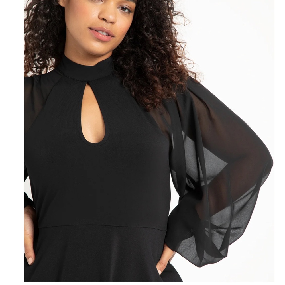 Eloquii Keyhole Cutout Peplum Top